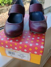 Moshulu  Mary Jane Leather Ladies Shoes "Earl Grey"  Purple size UK4 -worn once!