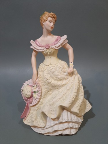 Wedgwood porcelain figure - wedgwood, "