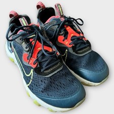 Nike React Vision GS Size 5.5