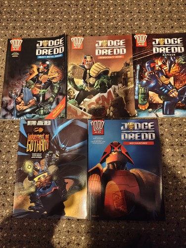 2000 judge dredd graphic - 2000,
