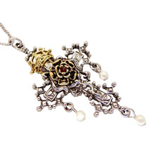 Hampton Court Rose Cross Tudor