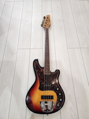 Yamaha electric bass - electric,