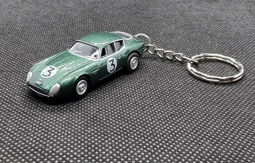 Diecast model cars aston - 1:76,