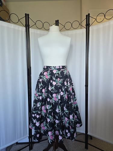Hell bunny bnwt lily rose - hell,