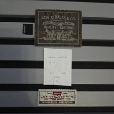Vintage Levi's Black Tab W32