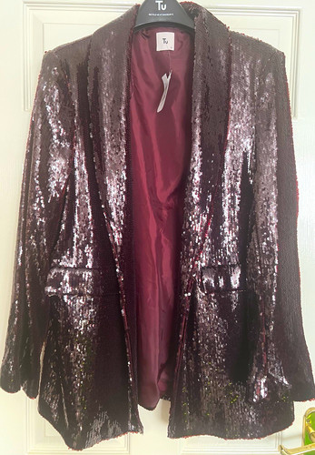 New size burgundy sequin - size,