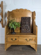 Chunky VIntage Pine Settle