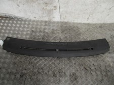 Nissan Elgrand Windscreen