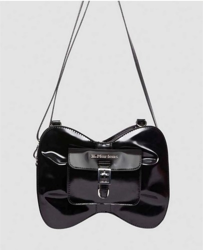 Martens black vegan leather - dr,