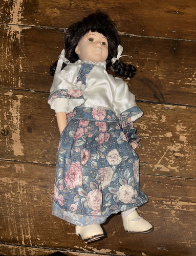 Isadora envy gothic doll - |,