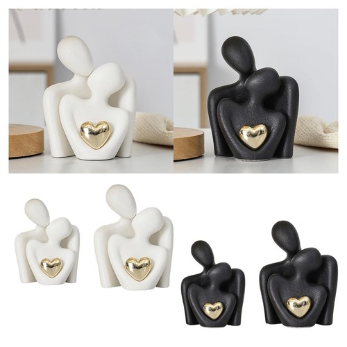 Mini couple statue hugging - mini,