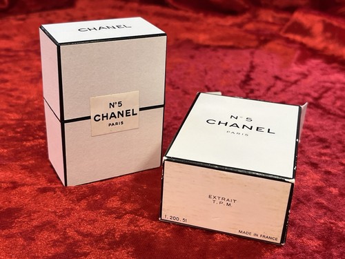 Fantastic boxed chanel - chanel, no