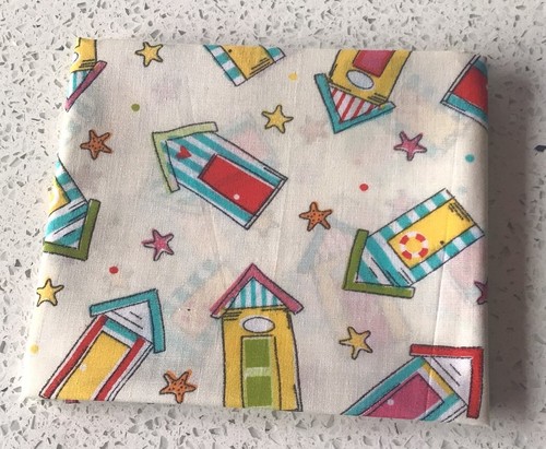 Beach hut fat quarter 100 - ,