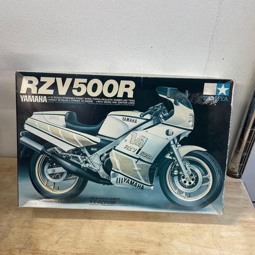 Tamiya yamaha rzv500r - tamiya,