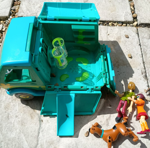 Scooby doo mystery machine - mystery,