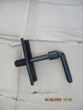 Jaguar MK2 240 340 v8-250  spare wheel clamp