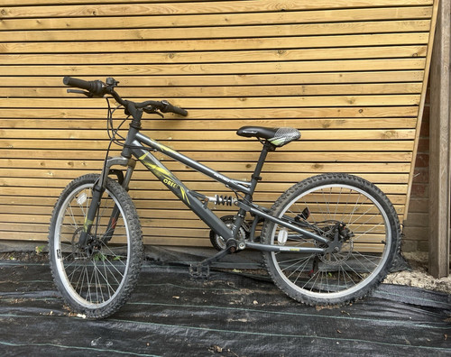 Apollo creed mountain bike - mountain,