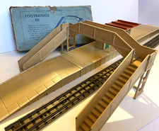 Hornby Dublo /  Metal