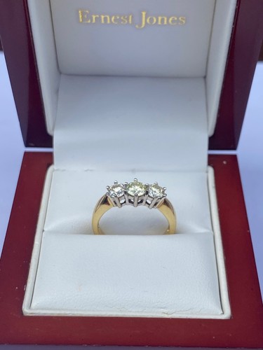 Ladies 18carat gold trilogy