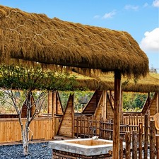 Artificial Thatch Grass Roofing Rolls Straw Roofing Decoration Faux Straw Sheets