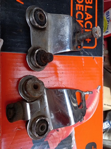 Yamaha xs750 exhaust - exhaust, hanger