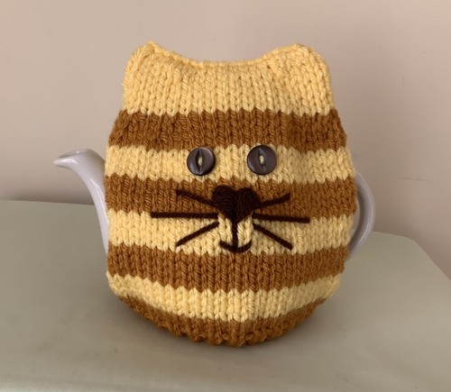 New hand knitted gold lemon - hand, gold/lemon