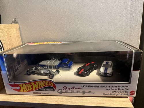 Hot wheels premium - wheels,