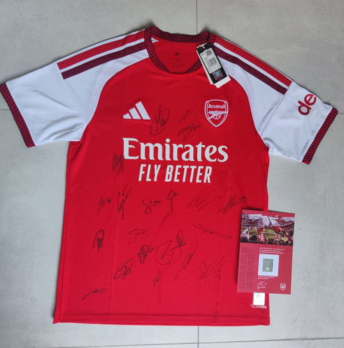 Arsenal multi signed - signed, 26/27