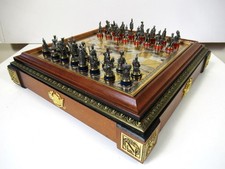 VINTAGE FRANKLIN MINT" WATERLOO" GOLD  & SILVER EDITION BOARD AND CHESS SET 1987