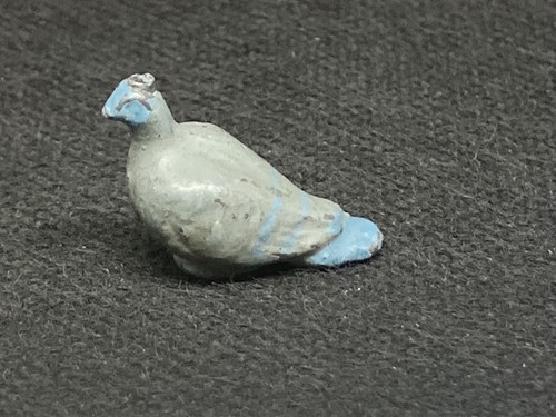 Pigeon pixyland kew - by,