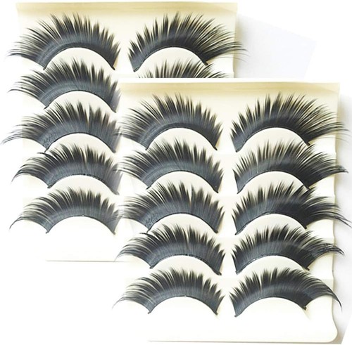 Drag queen lashes stage - drag,