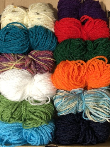 Mixed yarn wool - wool, job