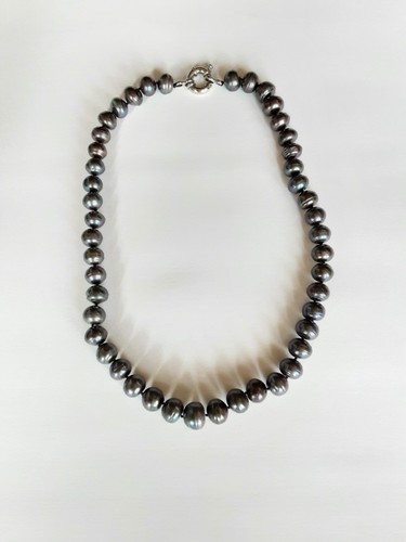 Grey pearl necklace large - grey,