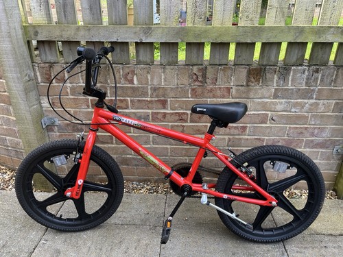 Rated shockwave bmx - x-rated,