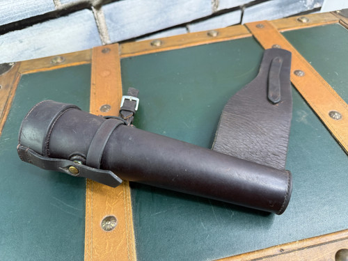 Saddle flask case pinder - &,