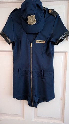 Ann summers agent frisk police - ann,
