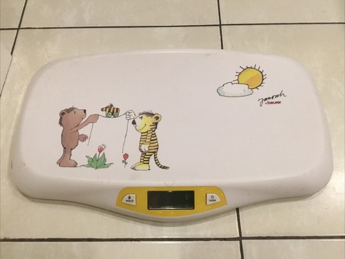 Beurer baby scale - baby, with