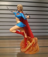 Supergirl DC Comics Diamond Select Gallery statue figure, Superman not boxed