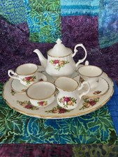 Beautiful little royal albert - royal,