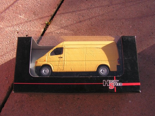 Car truck mercedez - 1/43,