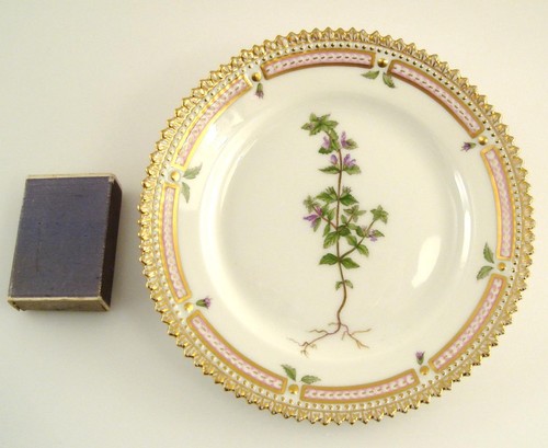 Exc royal copenhagen - royal, flora