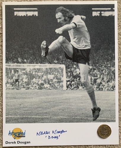 Derek dougan wolverhampton - derek,