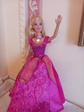 This Mattel  Barbie & Diamond Castle Liana,lights,sings,works(MARKS ON HER FACE)