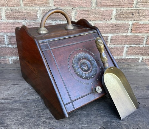 Vintage wooden coal - wooden, scuttle