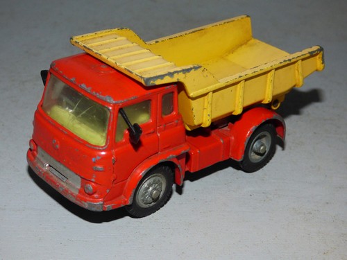 Corgi toys bedford - bedford, tipper