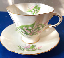 Vintage Fluted Cup, Saucer, Duos x 4 (8 pieces) Windsor, Pink Lillies. Tableware