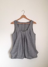 H&M Trend Striped / Nautical Sleeveless Satin Feel Bubble Top, Size 10