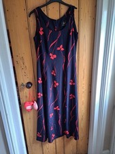 Ariella London Navy Red Floral