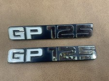 Suzuki GP125 Side Panel Badges