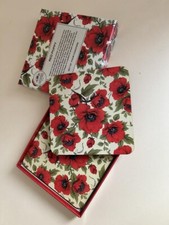 The leonardo collection Red